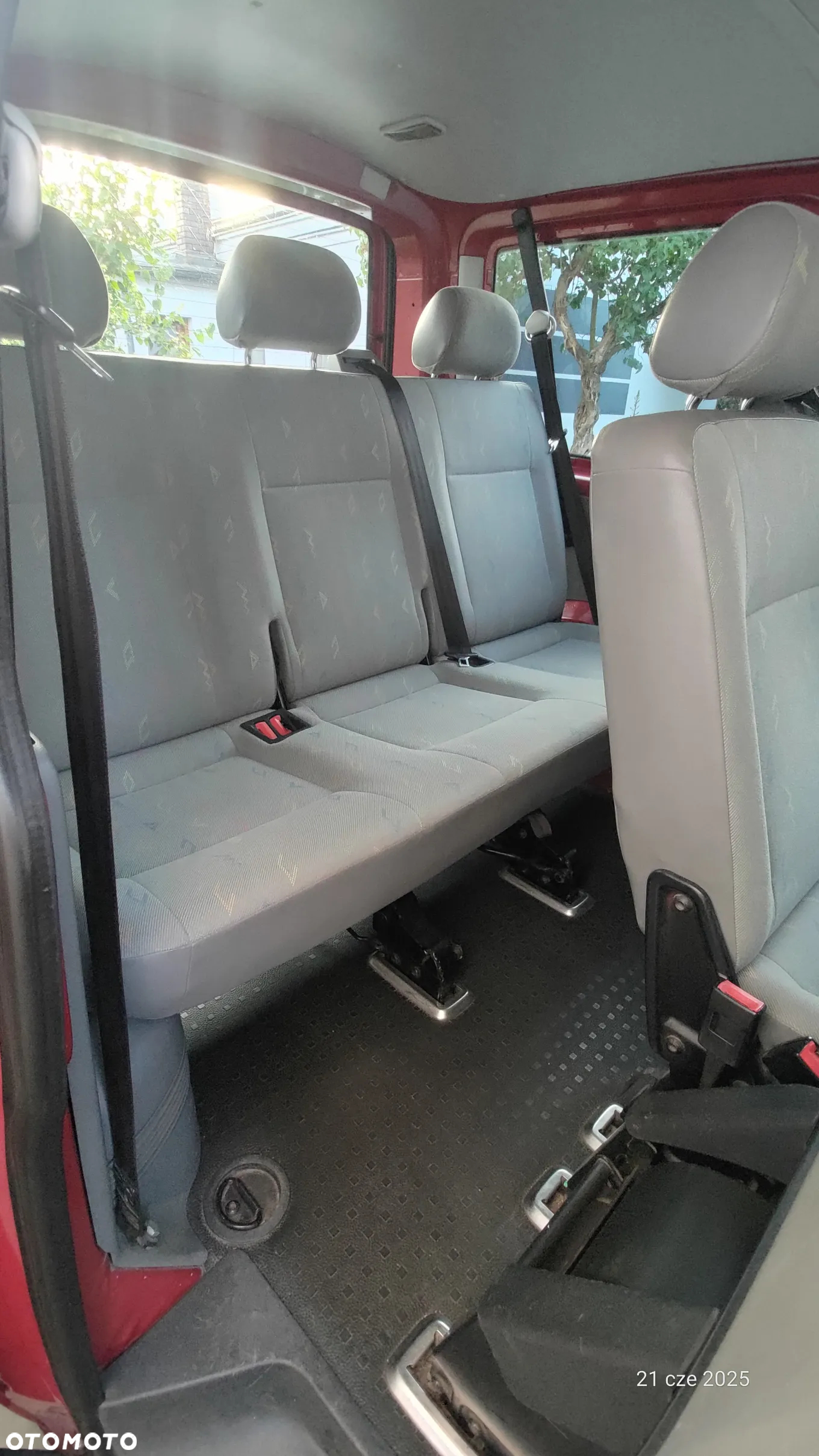 Volkswagen Transporter - 8
