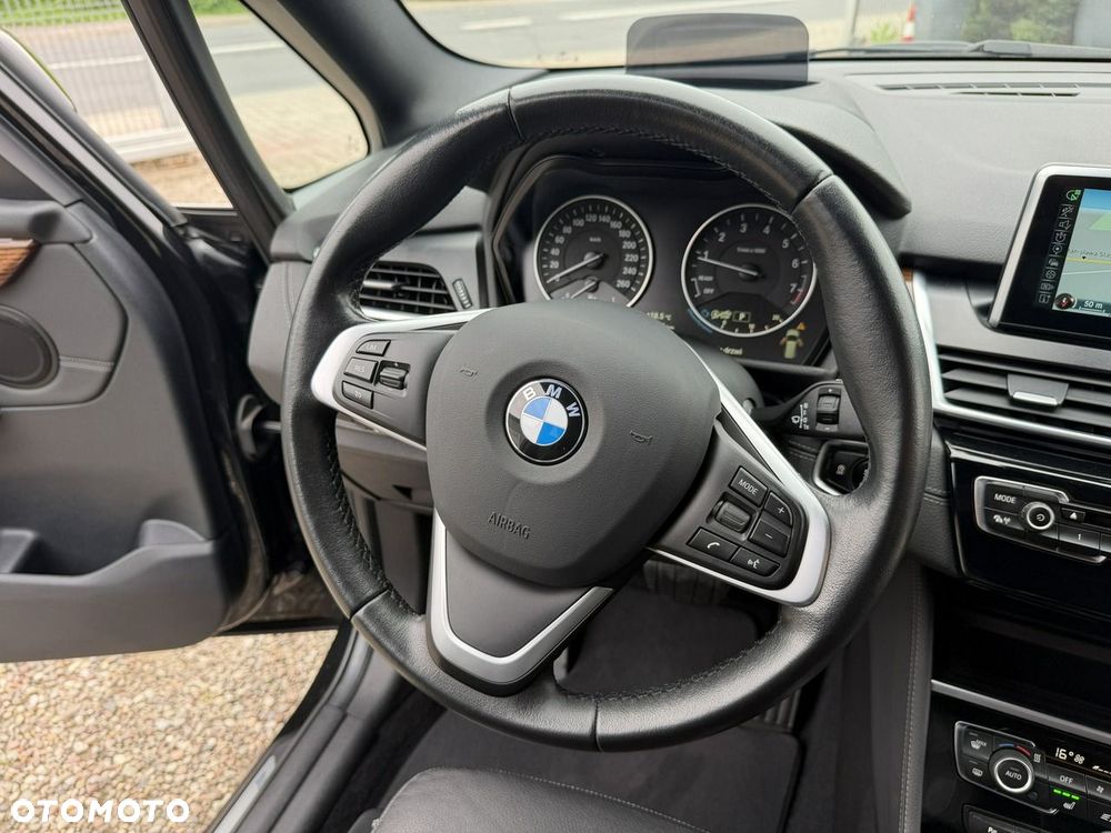BMW Seria 2 220i Luxury Line - 24