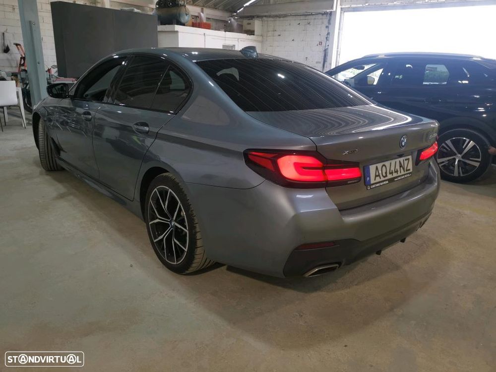 BMW 545 e xDrive Pack M - 3