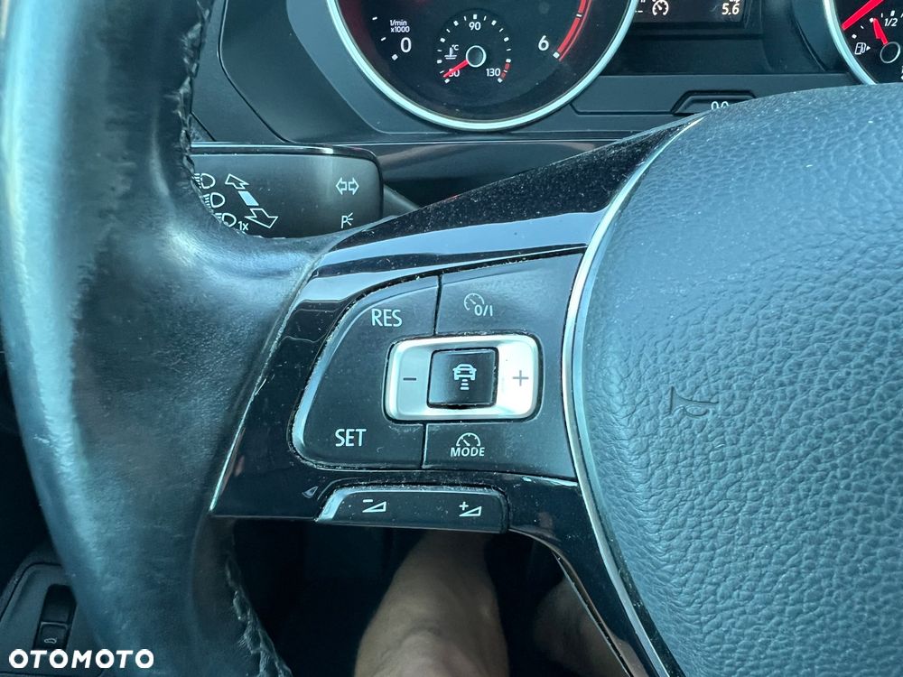 Volkswagen Tiguan 2.0 TDI BMT SCR Tour - 38