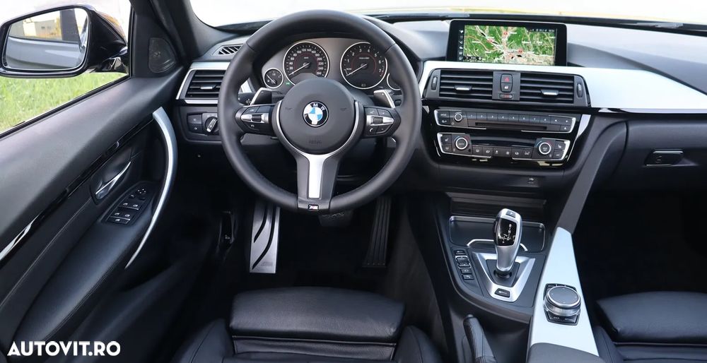 BMW Seria 3 330e iPerformance M Sport - 19