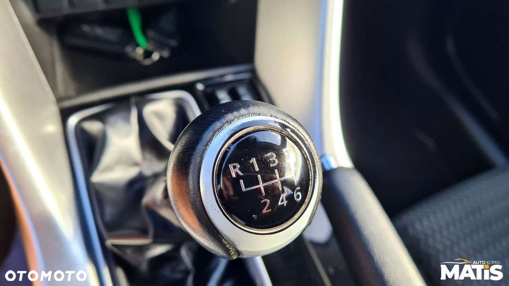 Mitsubishi Eclipse Cross - 31