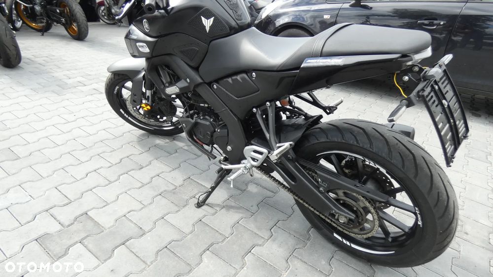Yamaha MT - 7