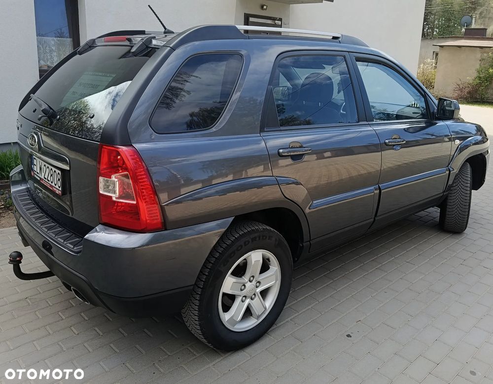 Kia Sportage 2.0 CRDI XL 2WD - 22