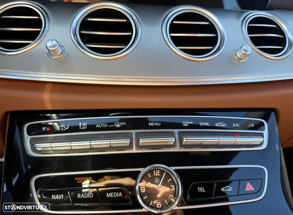 Mercedes-Benz E 220 d AMG - 40