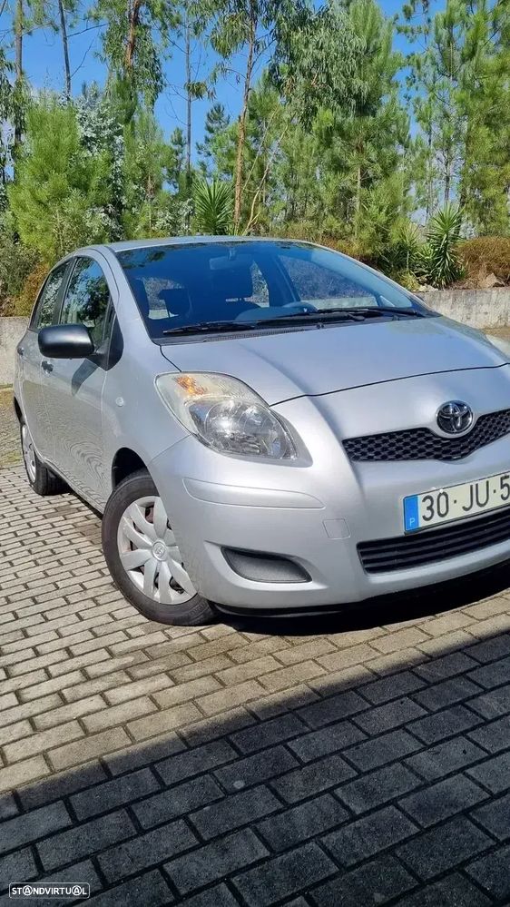 Toyota Yaris 1.0 VVT-i ACtive+AC - 4