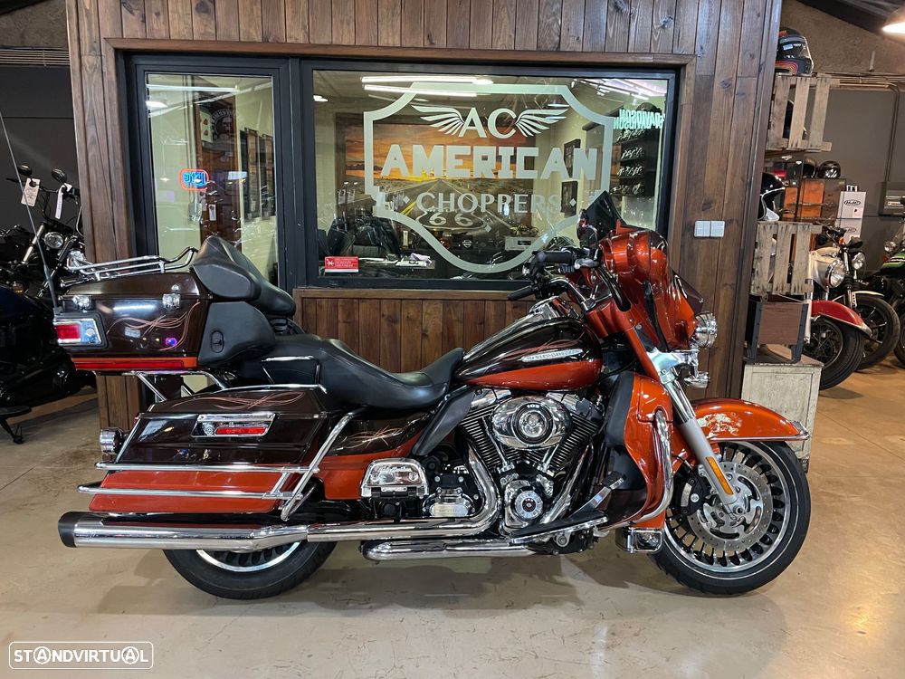 Harley-Davidson Electra Glide Ultra Classic - 8