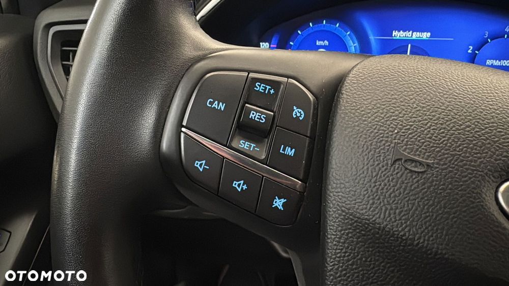 Ford Focus 1.0 EcoBoost mHEV Titanium X - 19