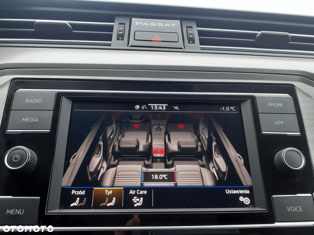 Volkswagen Passat - 15