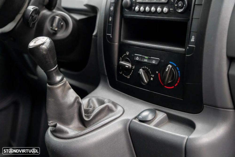 Citroën Jumpy 1.6 HDi L2H1 Semi-Vidrada - 21