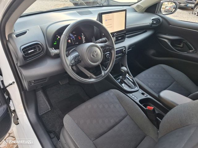 Toyota Yaris 1.5 HDF Comfort - 25