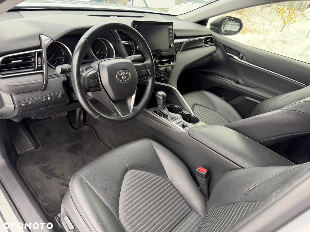 Toyota Camry 2.5 Hybrid Prestige CVT - 8