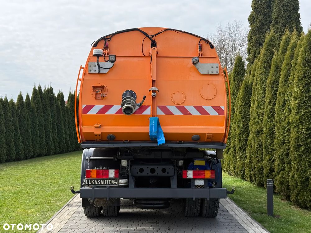 Mercedes-Benz AXOR 1829 BUCHER OPTIFANT 8000 - 10