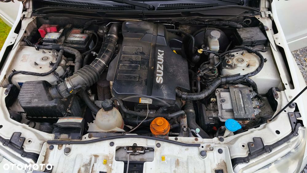Suzuki Grand Vitara 1.9 DDiS - 23