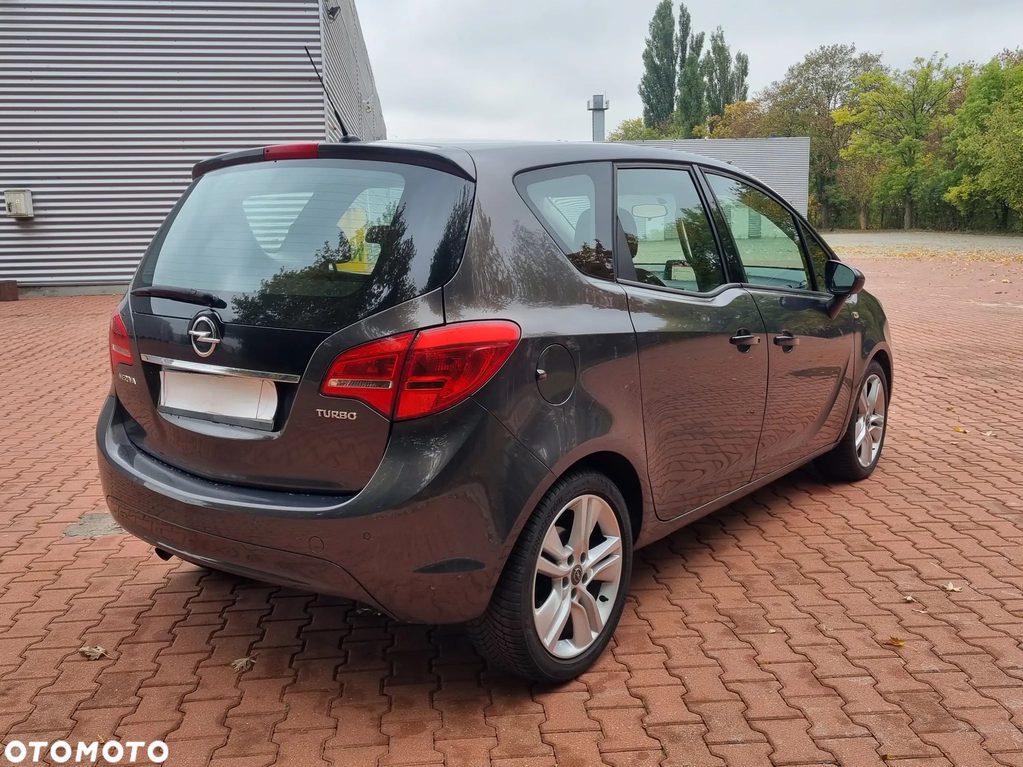 Opel Meriva 1.4 T Cosmo S&S - 11