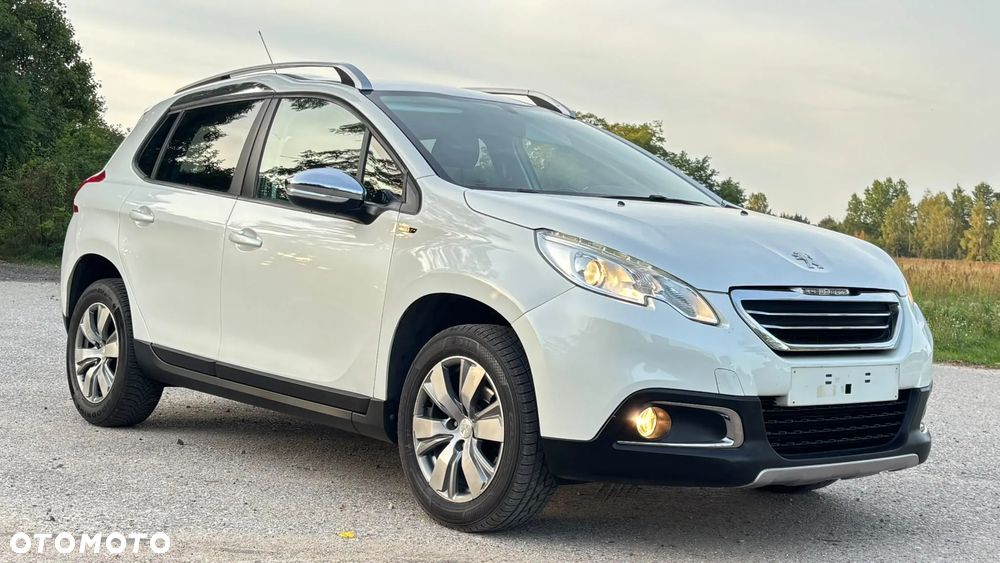 Peugeot 2008 - 8