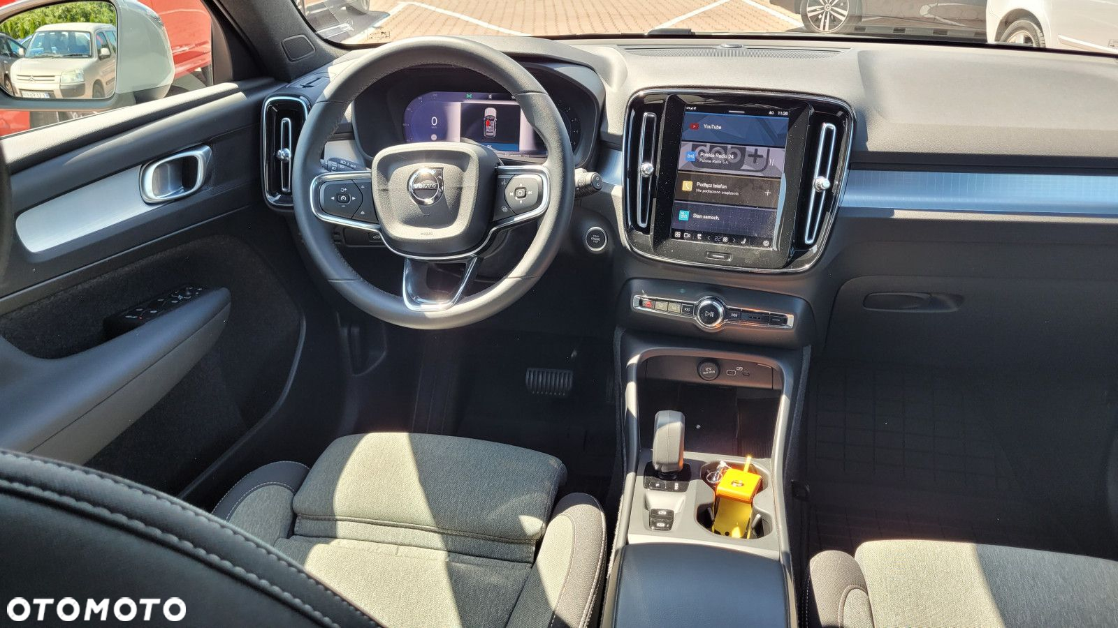Volvo XC 40 - 18