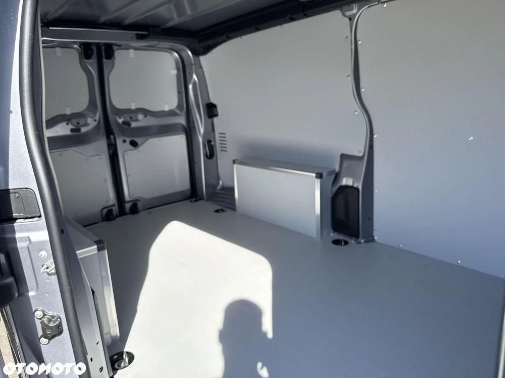 Peugeot Expert - 13