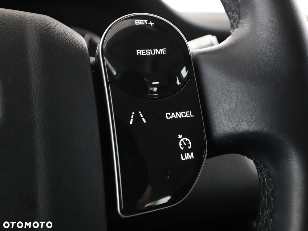 Land Rover Range Rover Evoque D150 FWD - 28