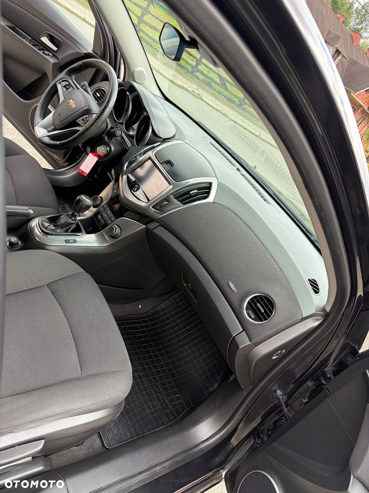 Chevrolet Cruze 1.6 LT+ - 20
