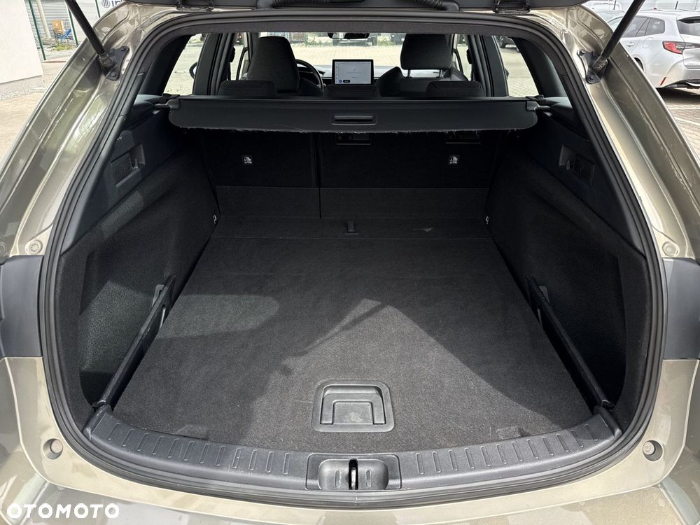 Toyota Corolla 1.8 Hybrid Comfort - 11