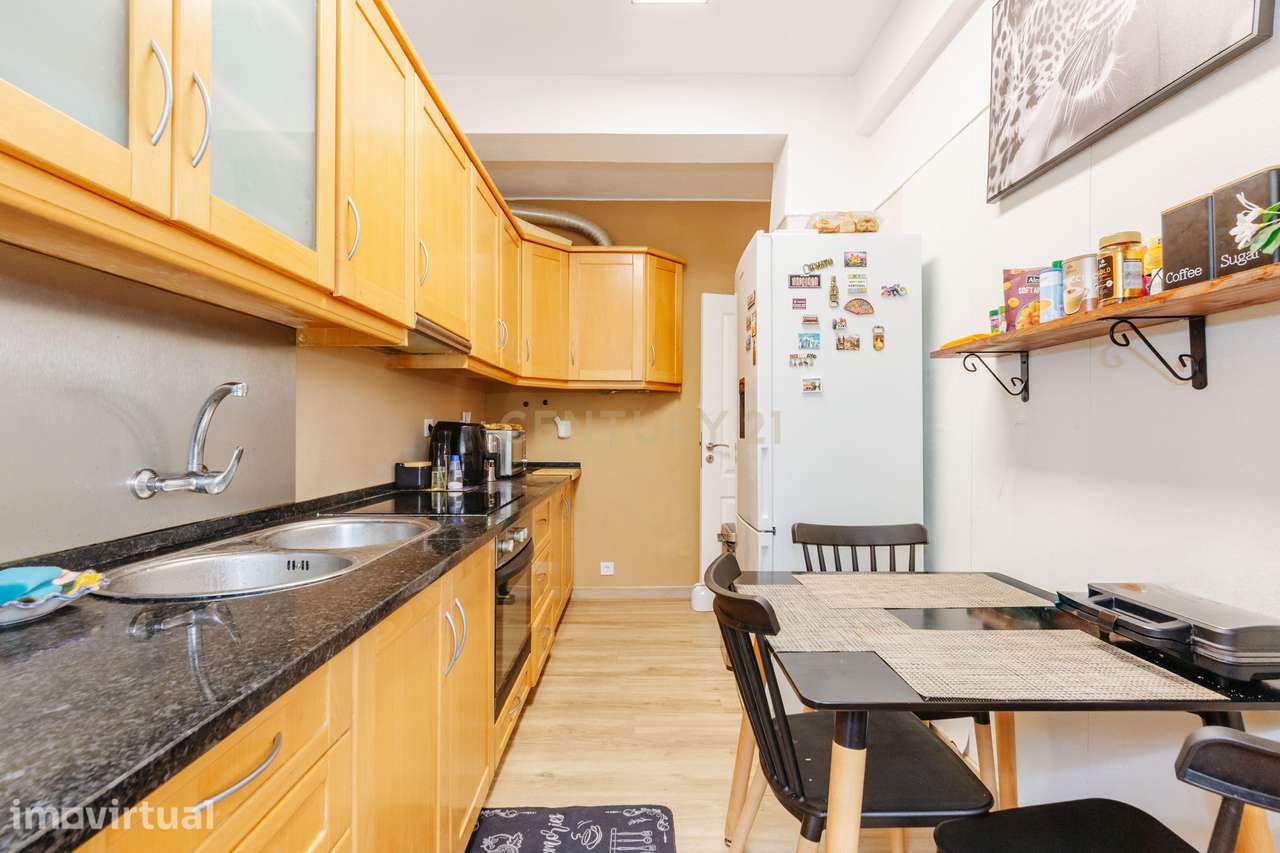 Apartamento  T2 Renovado em Miratejo - Grande imagem: 2/31