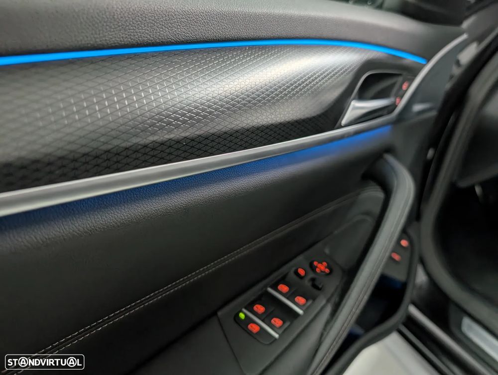 BMW 530 e Pack M - 6