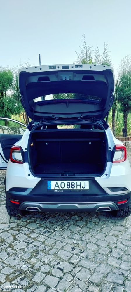 Renault Captur 1.0 TCe Exclusive - 4