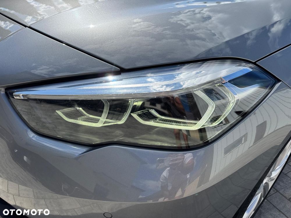 BMW Seria 2 220i Advantage sport - 2