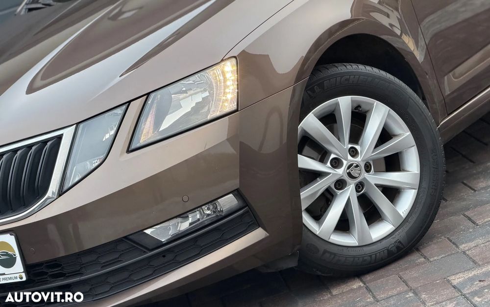 Skoda Octavia Combi 1.5 TGI G-TEC DSG Ambition - 12