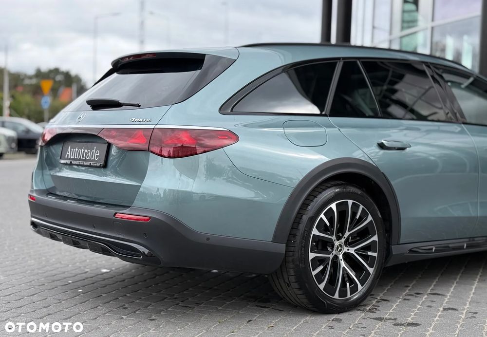 Mercedes-Benz Klasa E 300 de PHEV 4-Matic All-Terrain Avantgarde 9G-Tronic - 8