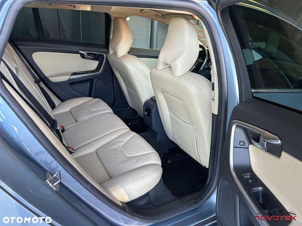 Volvo V60 D2 Drive-E Summum - 20