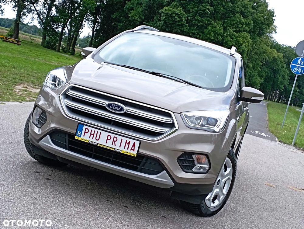 Ford Kuga - 1