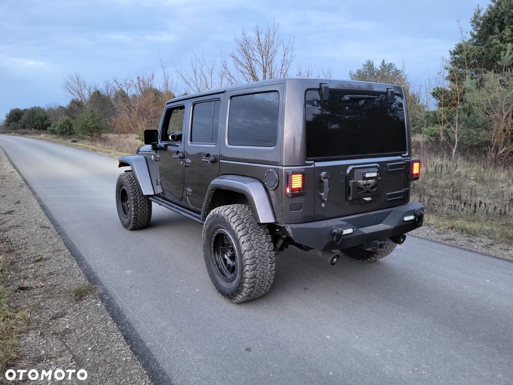 Jeep Wrangler - 7