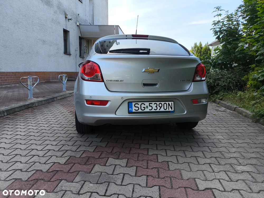 Chevrolet Cruze 1.8 LTZ - 9