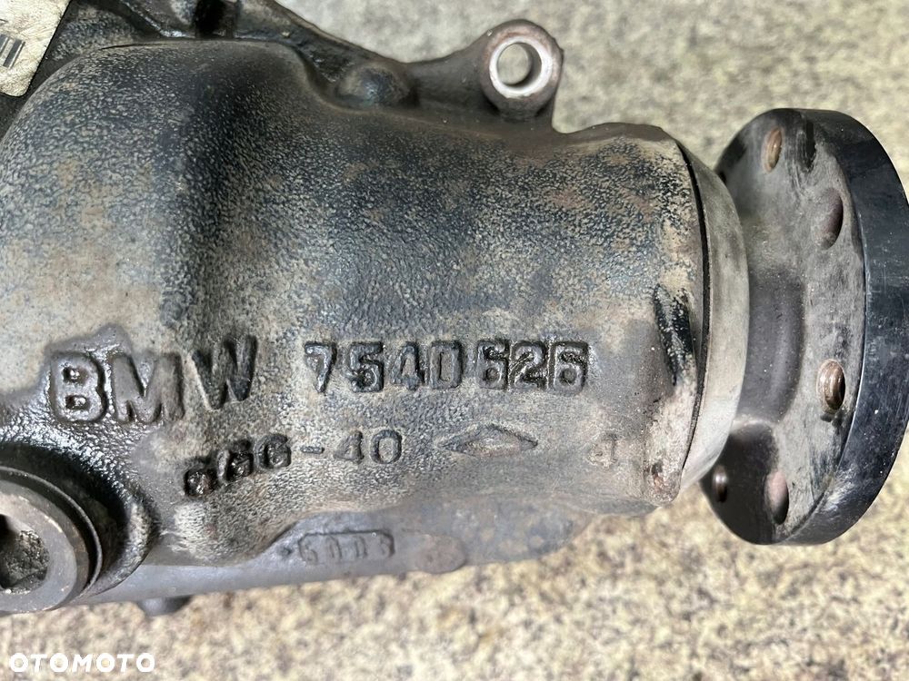 Most przod dyfer przedni 3.07 BMW E83 X3 2.0 D M47 150 km - 7