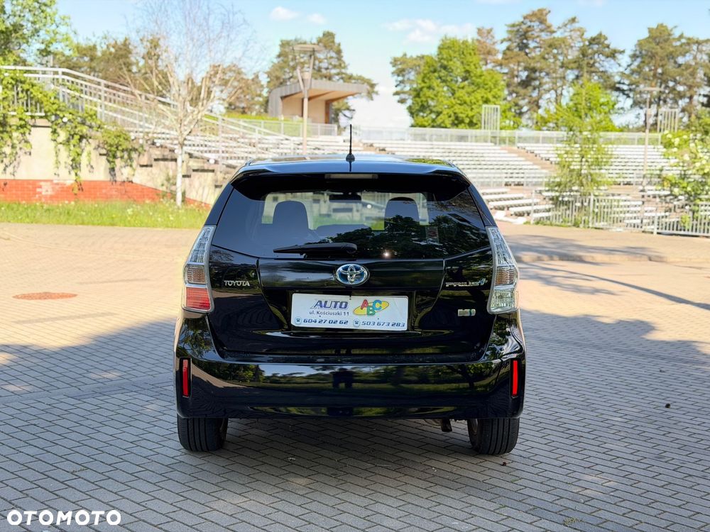 Toyota Prius+ (Hybrid) Executive - 4