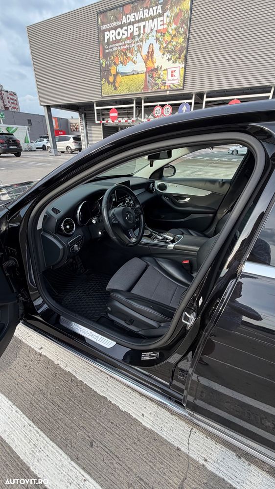 Mercedes-Benz C - 21