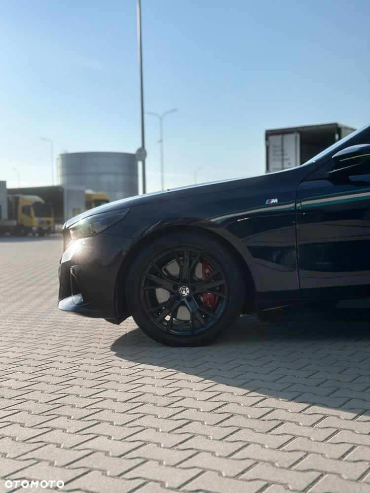 BMW i5 83.9kWh M60 xDrive - 5
