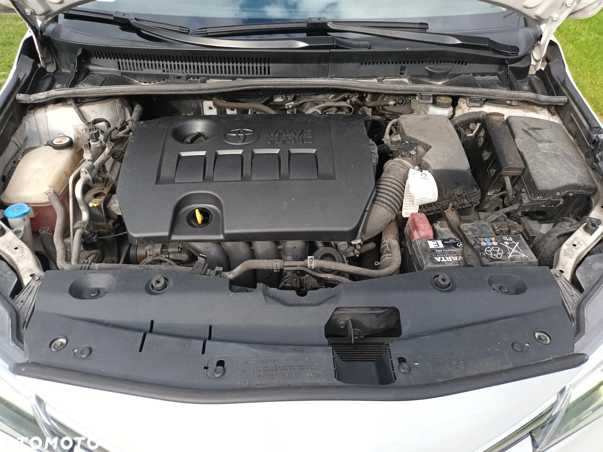 Toyota Avensis 1.8 Selection MS - 18