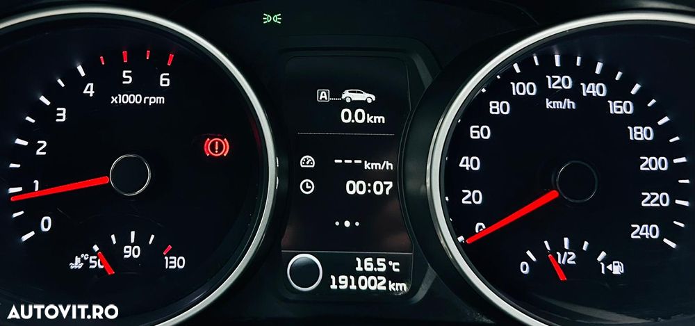 Kia Sportage 1.7 CRDI 2WD Dream-Team Edition - 31