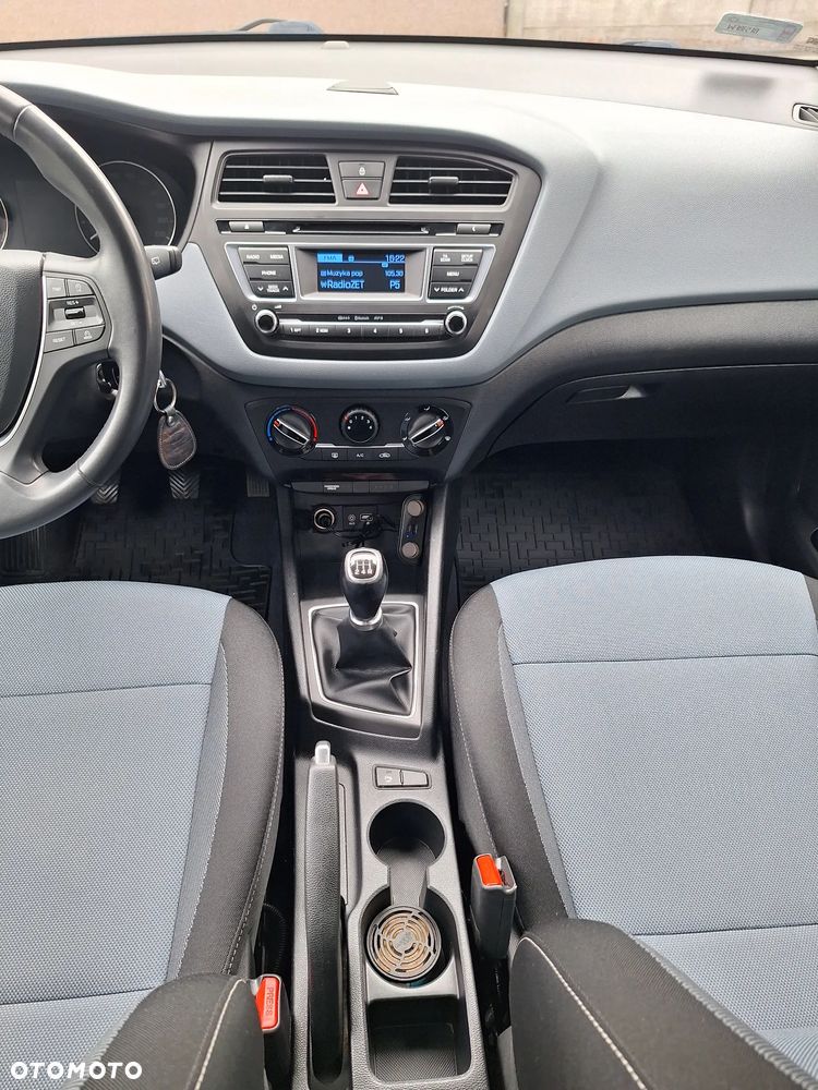 Hyundai i20 1.2 Comfort - 25