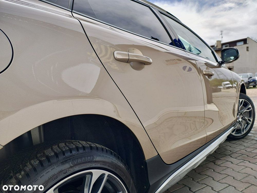 Volvo V40 Cross Country D3 Geartronic Summum - 33