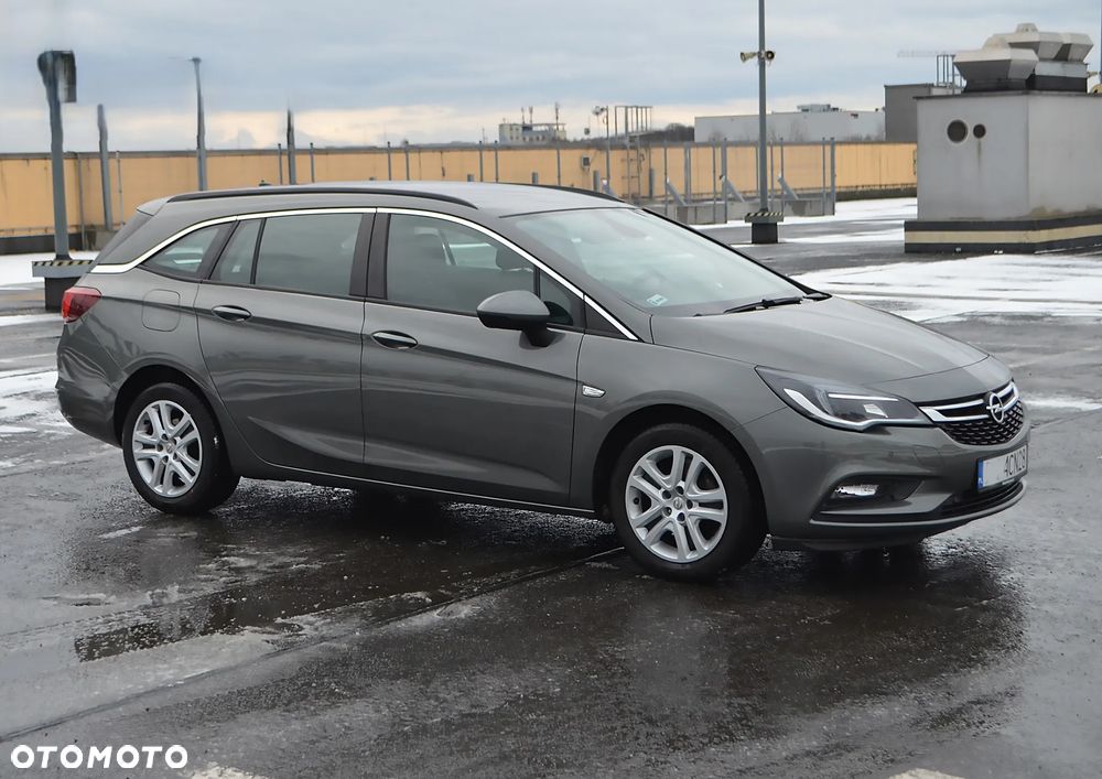 Opel Astra 1.4 T Dynamic - 22