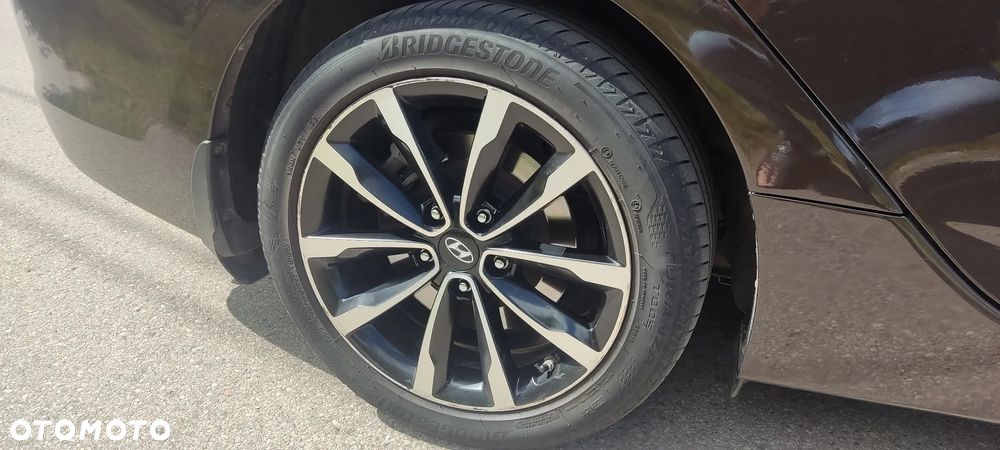 Hyundai i40 1.7 CRDi Business DCT - 8