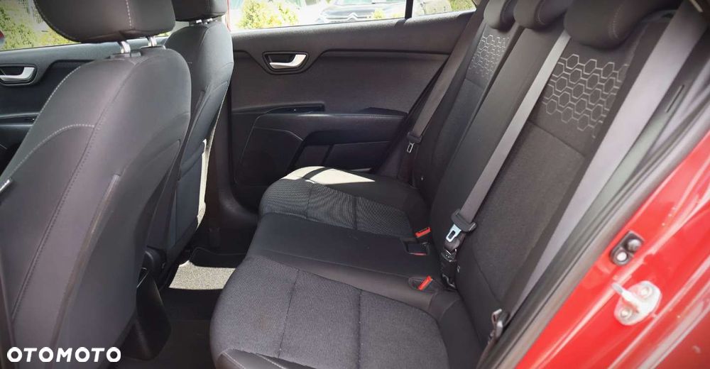 Kia Rio - 14