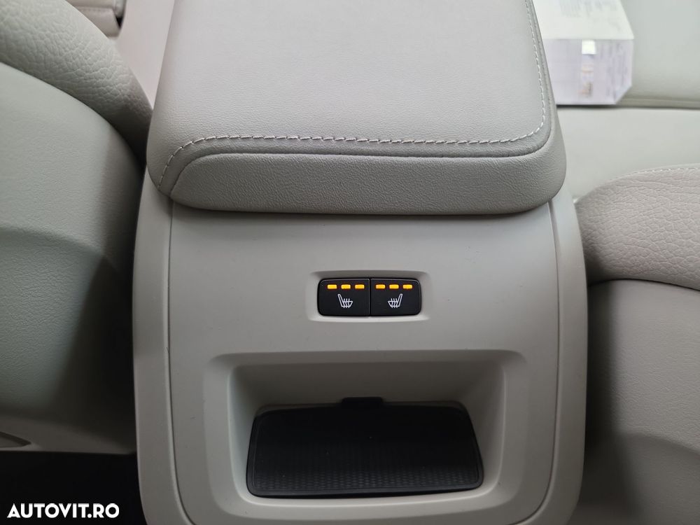 VOLVO V60 2023 — imagine 8