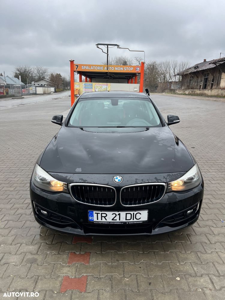 BMW Seria 3 318d Sport Line - 2