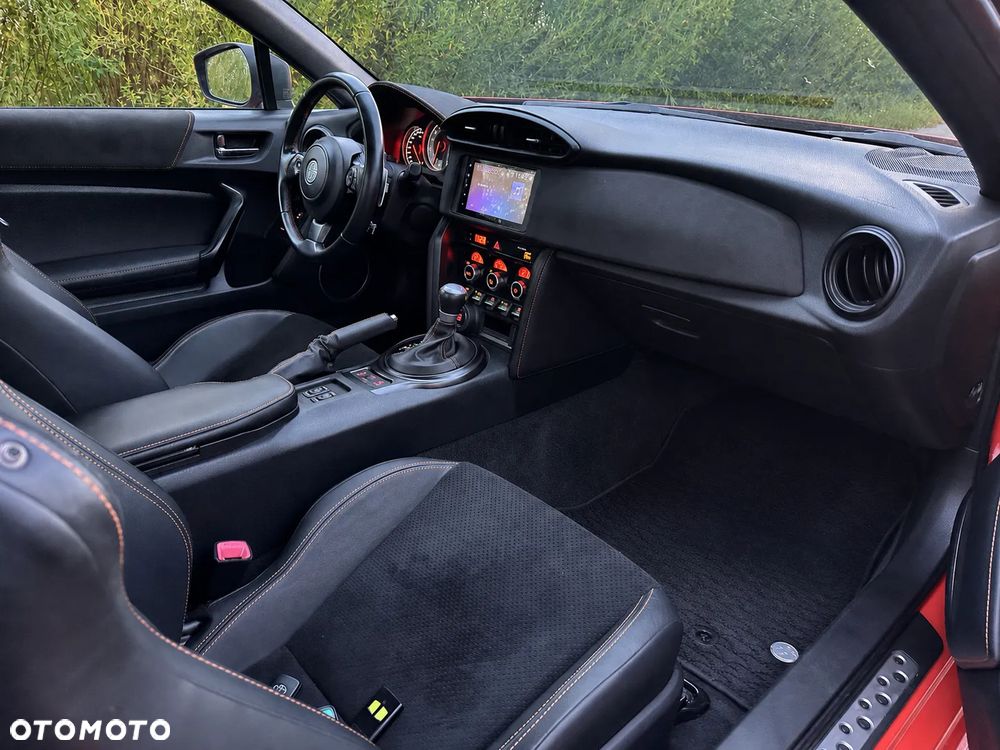 Toyota GT86 2.0 Prestige - 9