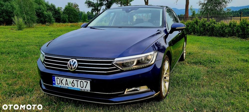 Volkswagen Passat 2.0 TDI SCR 4Mot DSG Highline - 2